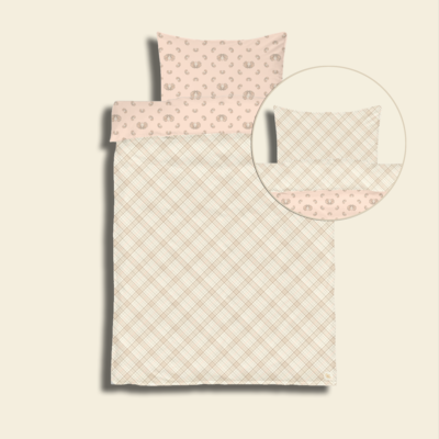 Junior bedding with checkered butterfly print and checks on the bias in a rose pristine color version.