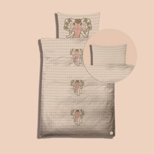 Elephant Orbit, blush. Bedding kit for baby´s. Pillow and duvet cover for diy creatives to simply cut & sew. Zippers, labels and sewing instructions included.